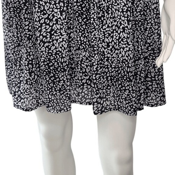 Umgee Black & White Short Sleeve Dress - Picture 3 of 12